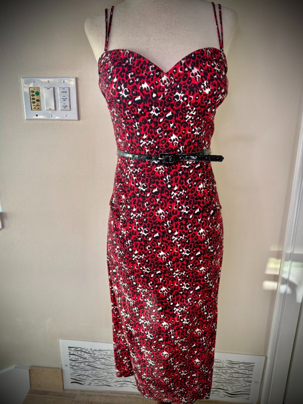 Stop Staring PinUp Wiggle Dress w/ Shiny Black Belt, Midi, Red, Black, White S